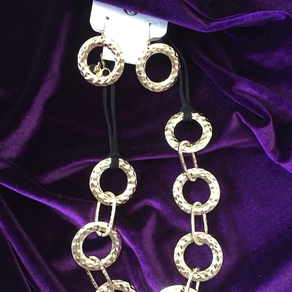 Gold Hammered 36” Necklace with Matching Earrings - Picture 3 of 3